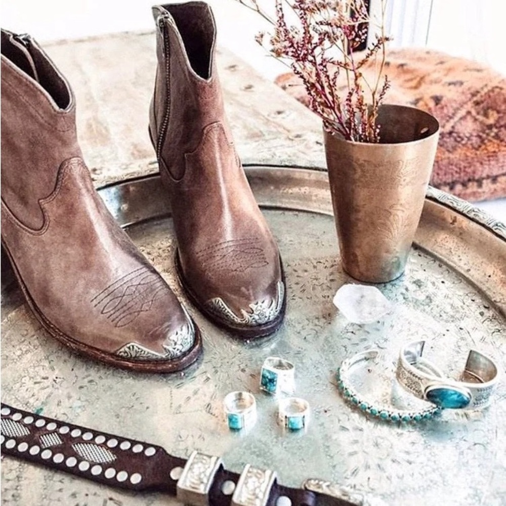 Very Well Worn in Spell Sugar Skull Boots